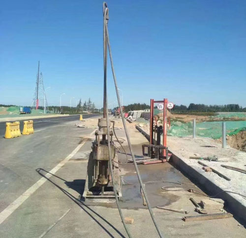 牟定公路高聚物注浆加固